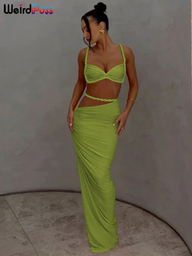Backless Peter Pan Collar Maxi Dress – Sheath Fit Elegance - Piña Colada