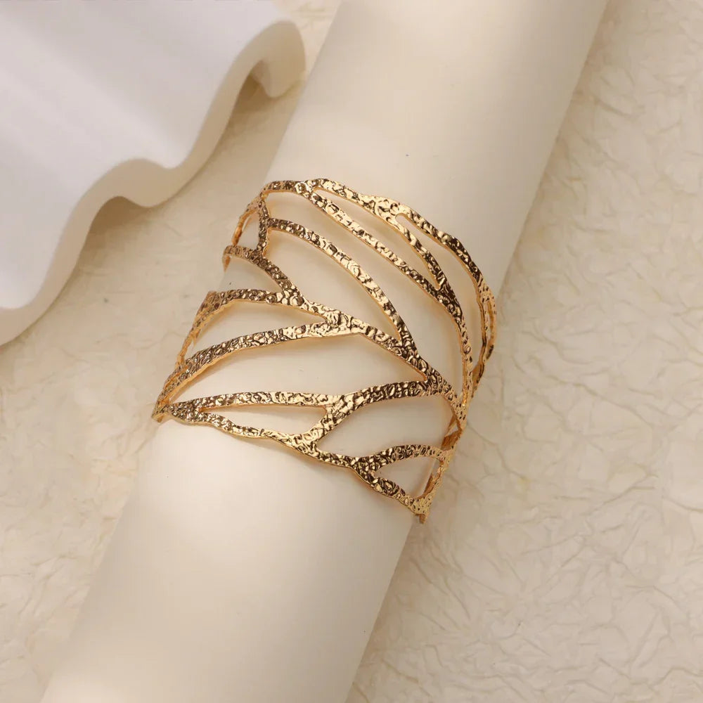 Vintage Gold Stainless Steel Hollow Leaf - Piña Colada
