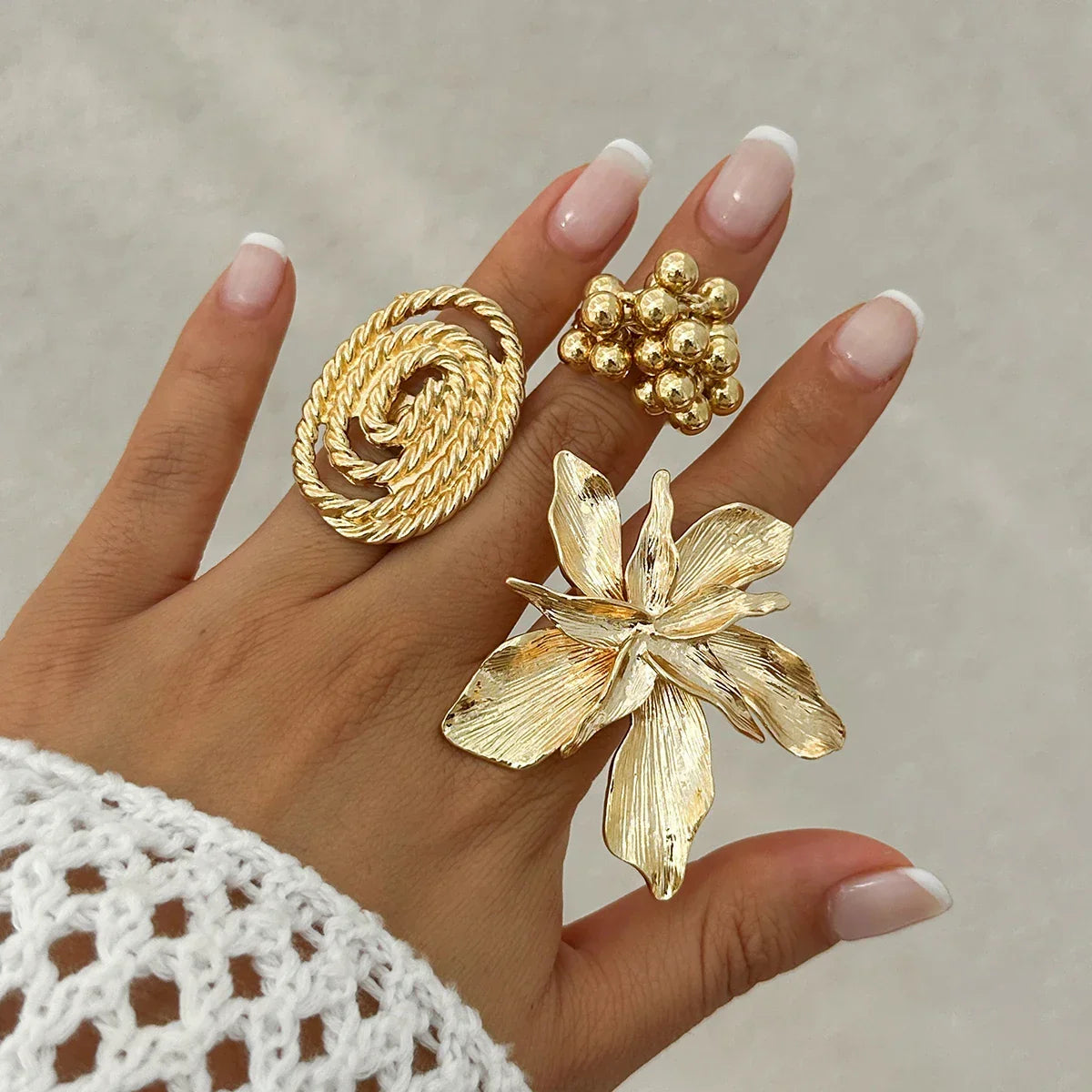 Unique Exaggerated Large Petal Flower Rings - Piña Colada