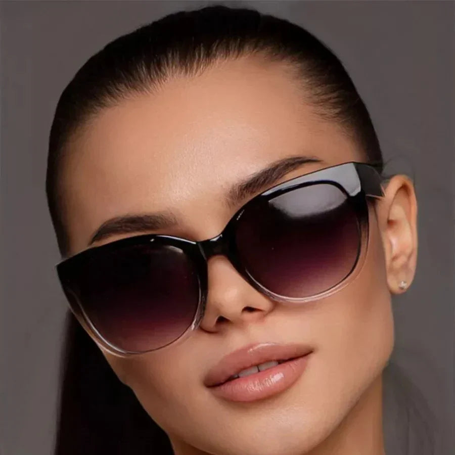 Trendy Cat Eye Gradient Sunglasses - Piña Colada