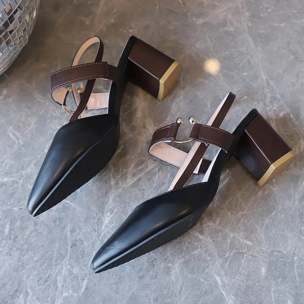 Elegant Pointed Toe Chunky Heel Sandals - Piña Colada