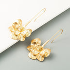 Long Drop Earrings Simple Flower - Piña Colada