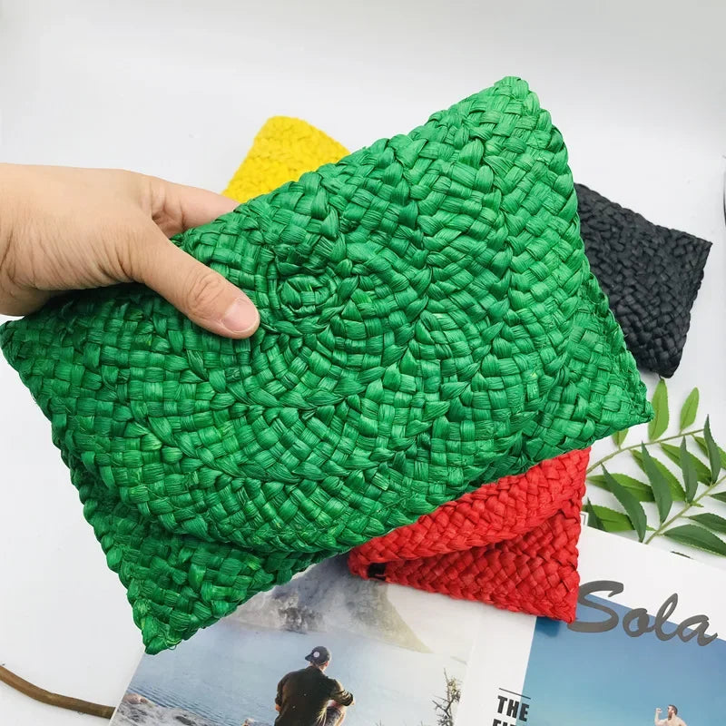 Handwoven Straw Clutch - Piña Colada