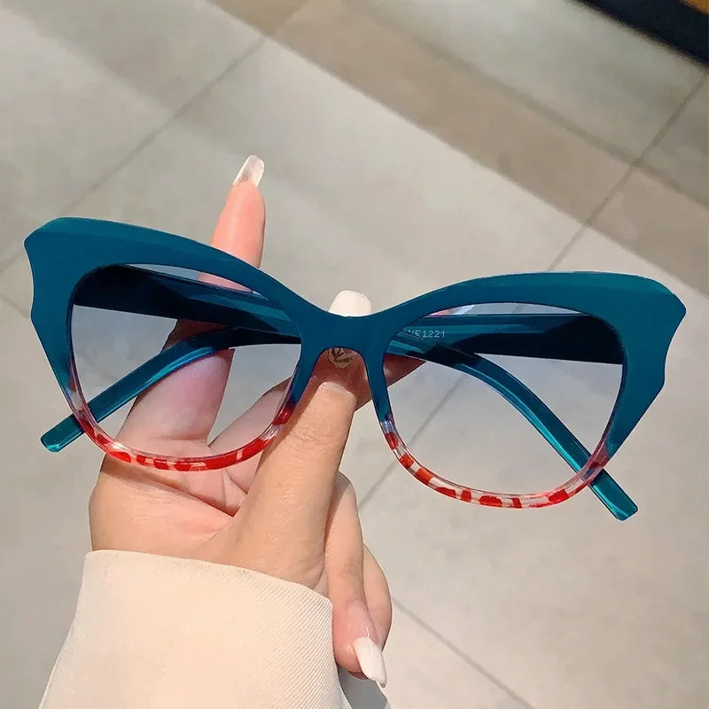 Cat Eye Vintage Sunglasses - Piña Colada