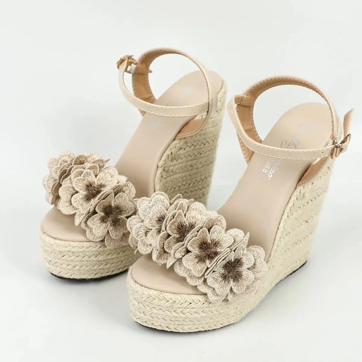 Wedge Sandals with Flower - Piña Colada