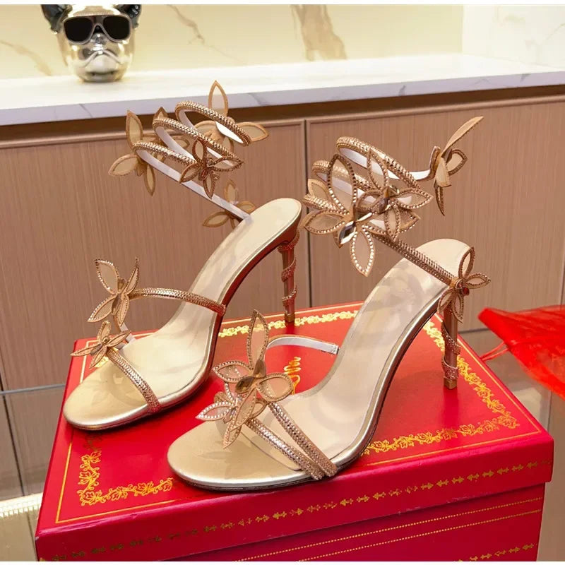 Butterfly Detail Women Sandals - Piña Colada