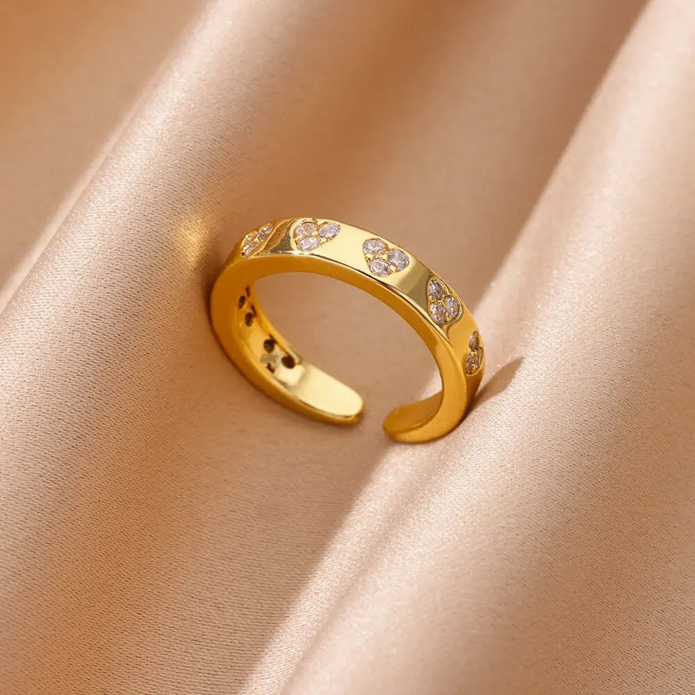 Gold Heart Zircon Ring – Stainless Steel Geometric - Piña Colada