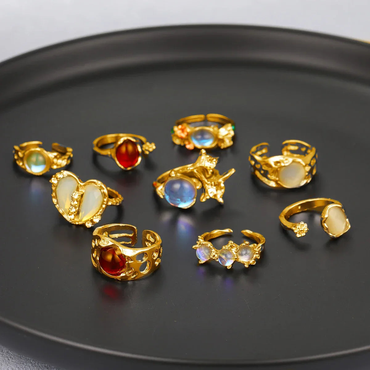 9Pcs Fashionable Women's Golden Ring - Piña Colada