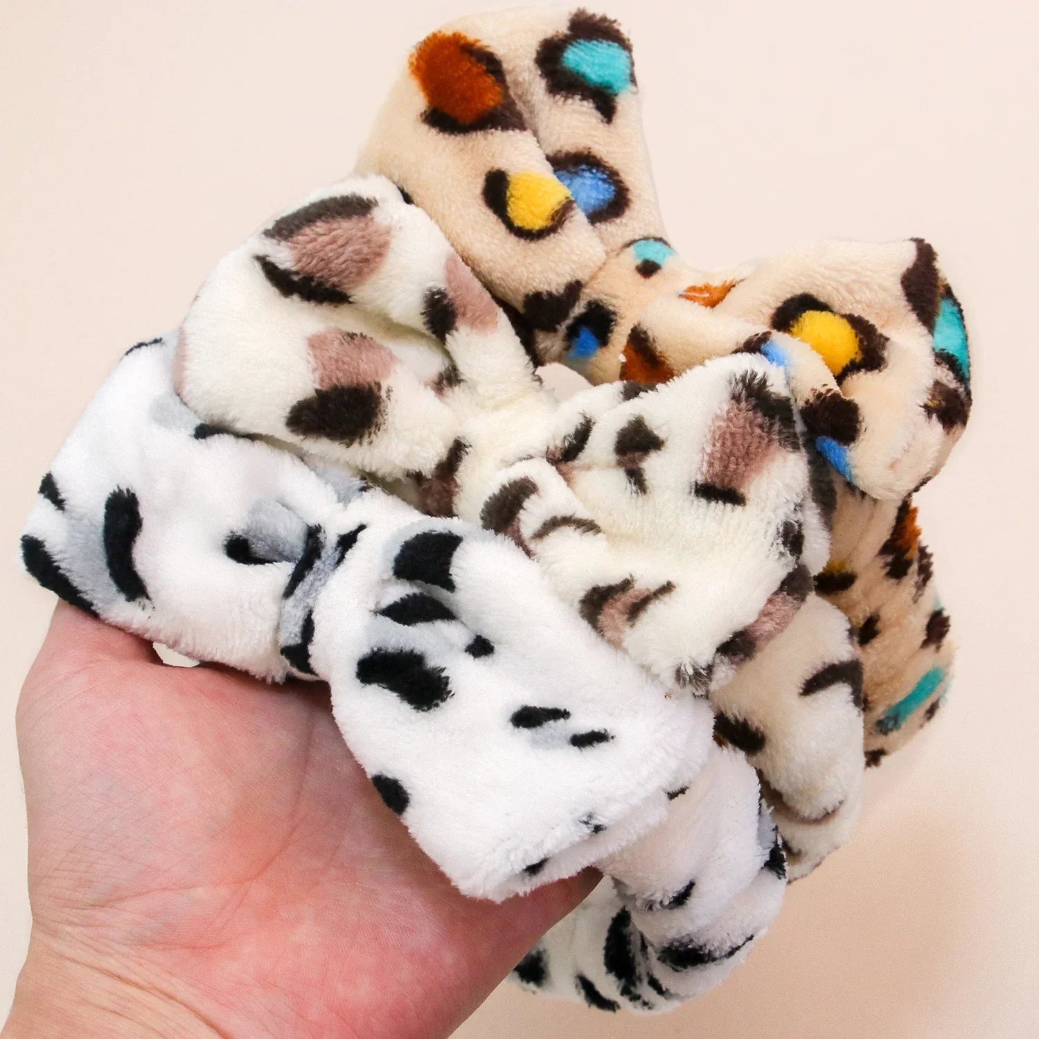 Leopard Bow Coral Fleece Spa Headband - Piña Colada