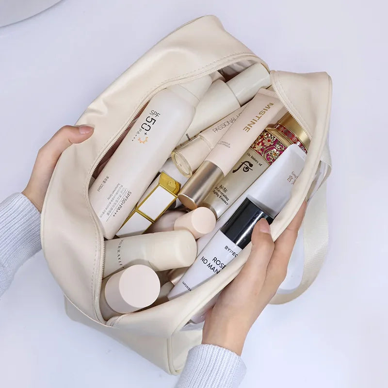 Portable Travel cosmetic bag Transparent - Piña Colada