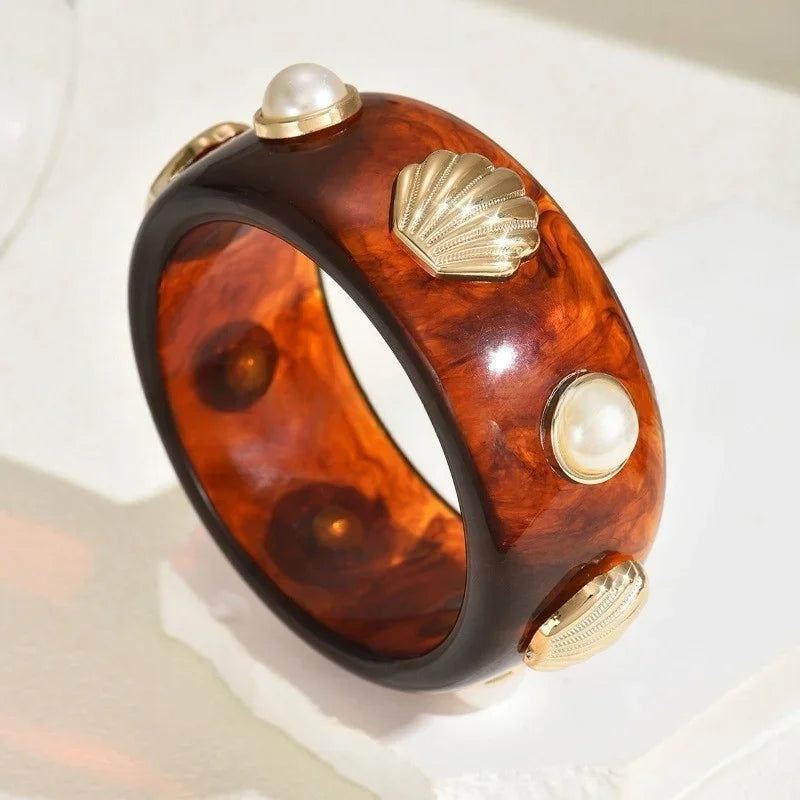 Resin Pearl Shell Wide Bangles - Piña Colada