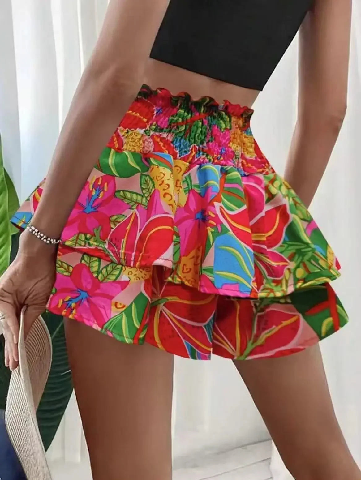 Floral Shorts - Piña Colada