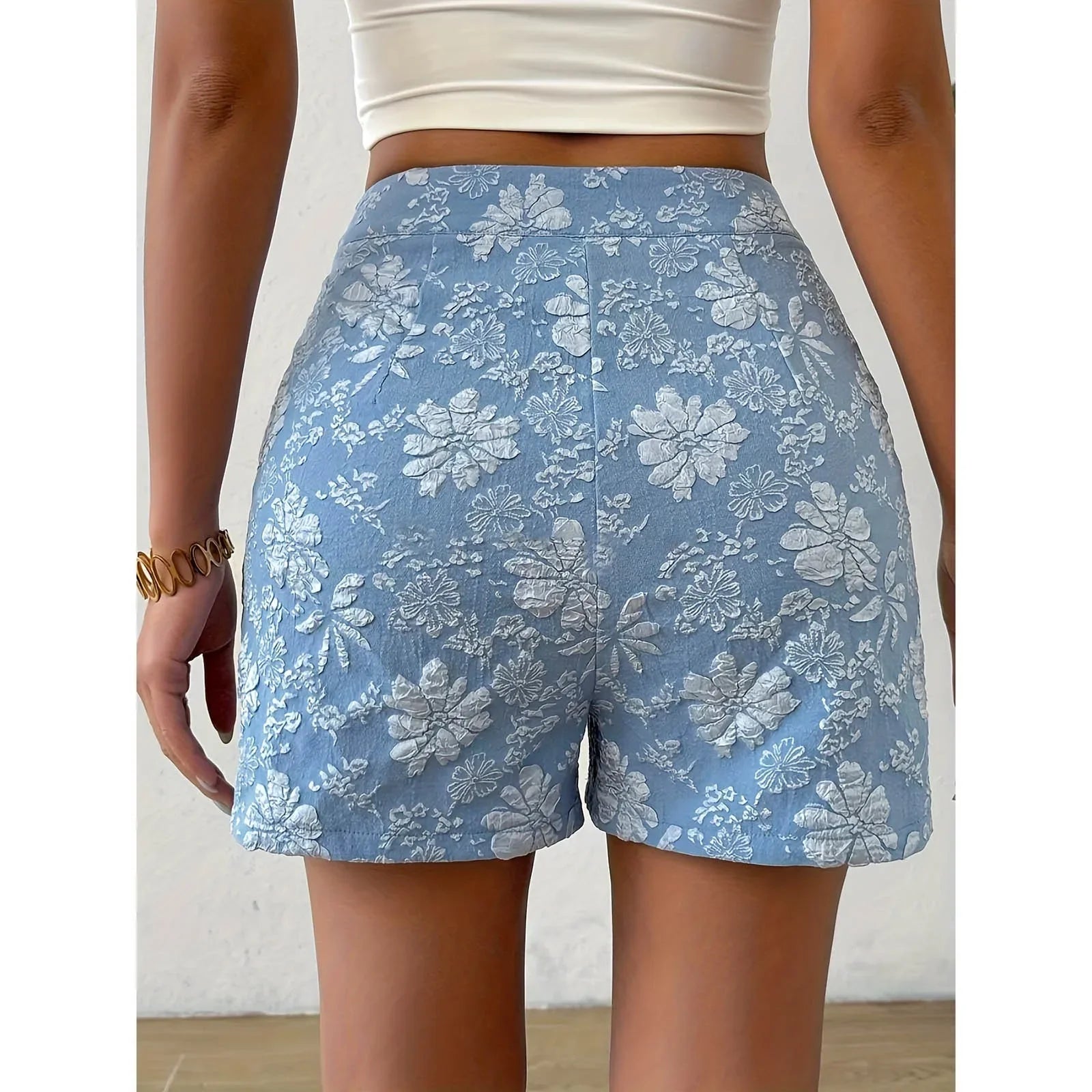 Floral Low Waist Shorts – Casual Fit - Piña Colada