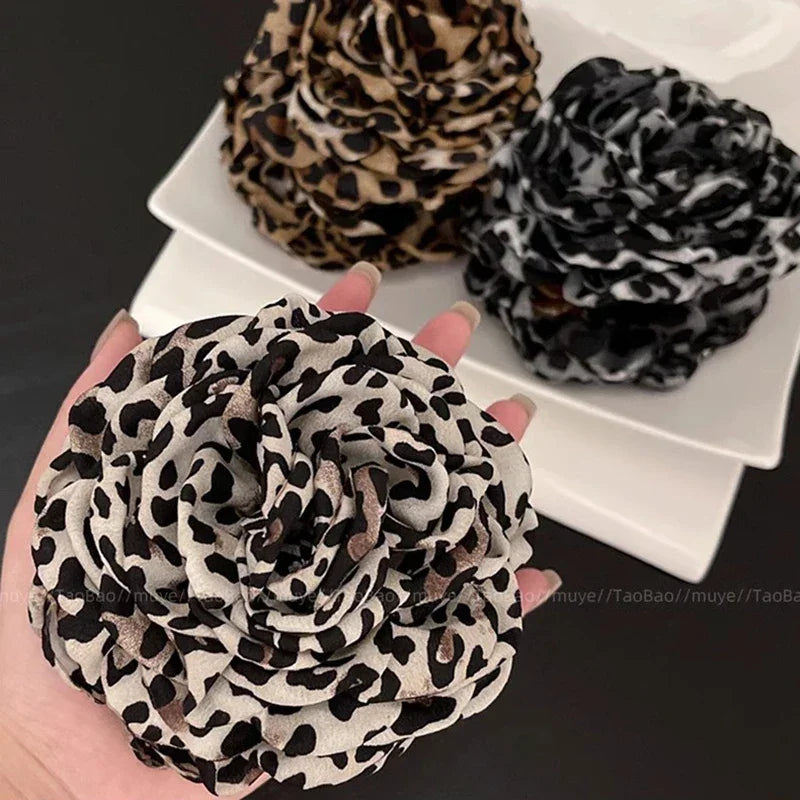 Sweet Flower Hair Claw - Piña Colada