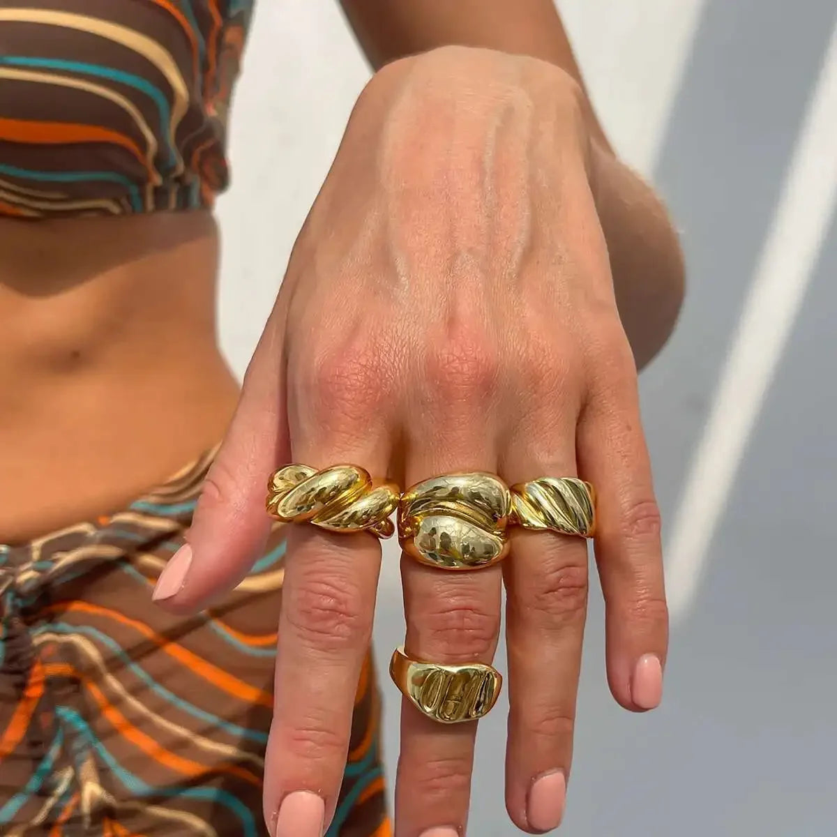 4Pcs/Set Gold Color Wave Open Adjustable Rings - Piña Colada