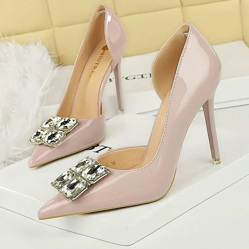 Elegant Pump Pearl Details Buckle Strap - Piña Colada