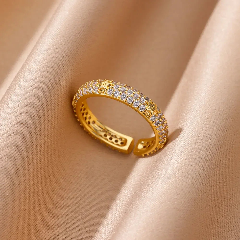 Gold Heart Zircon Ring – Stainless Steel Geometric - Piña Colada