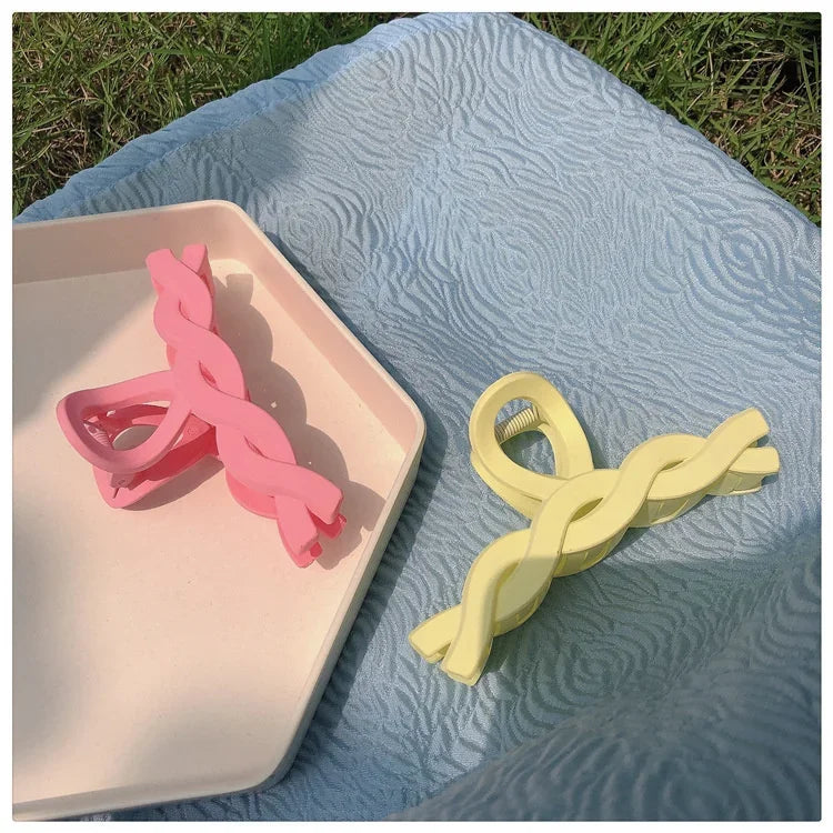 Metal Geometric Hair Claws - Piña Colada