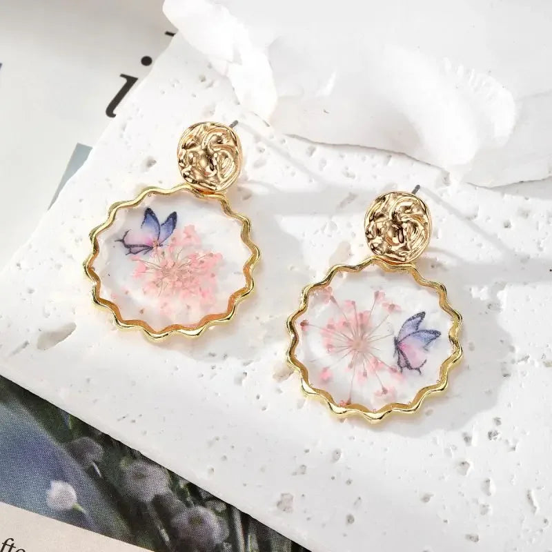 Natural Flower Dangle Earrings - Piña Colada