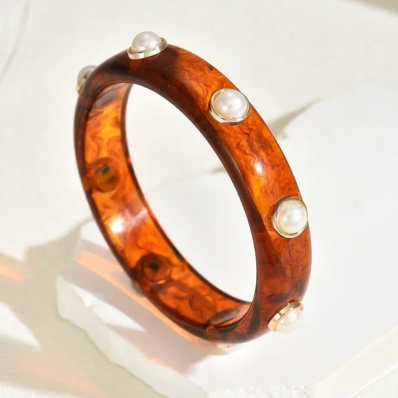 Resin Pearl Shell Wide Bangles - Piña Colada