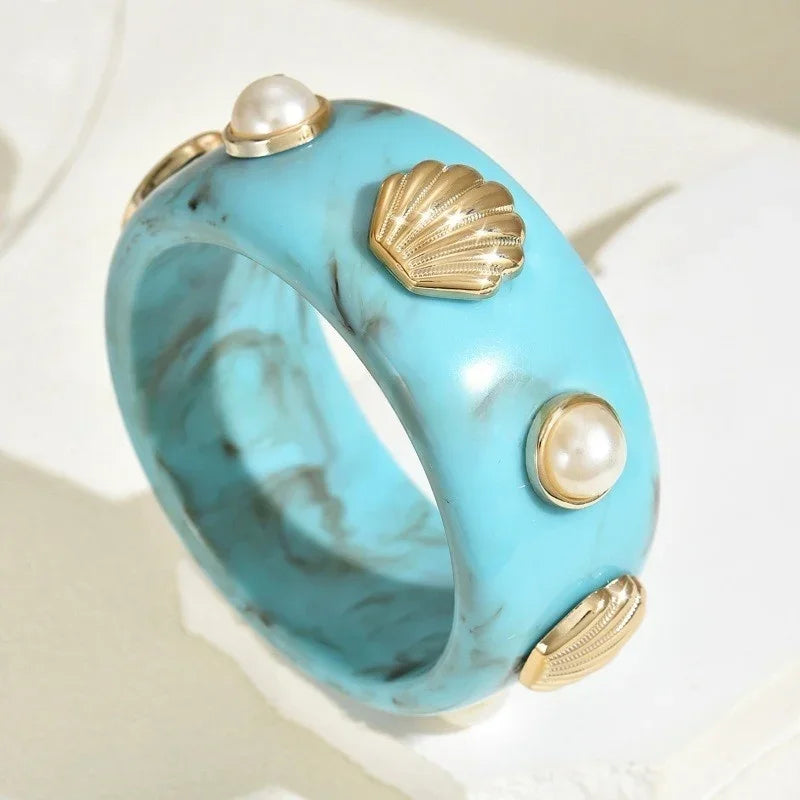 Resin Pearl Shell Wide Bangles - Piña Colada