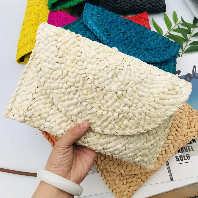 Handwoven Straw Clutch - Piña Colada