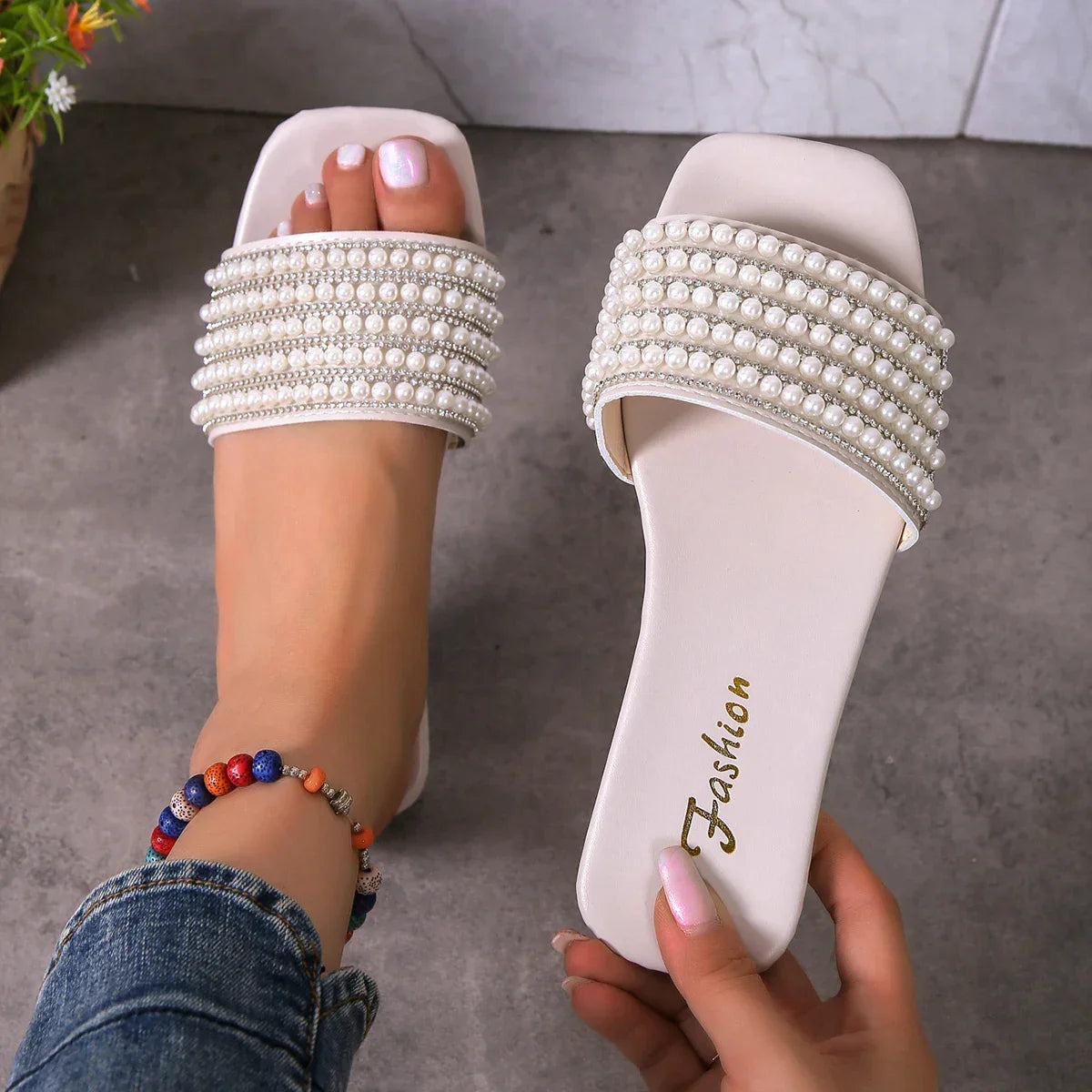 Minimalist Gladiator Flat Sandals - Piña Colada