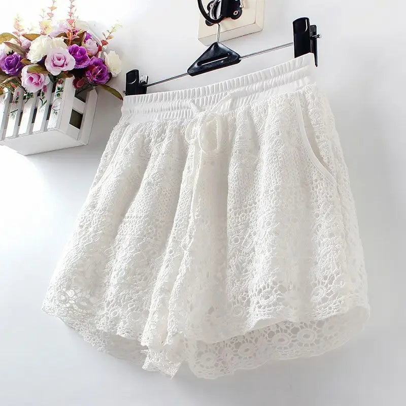 Casual High-Waist Appliqué Shorts with Drawstring - Piña Colada