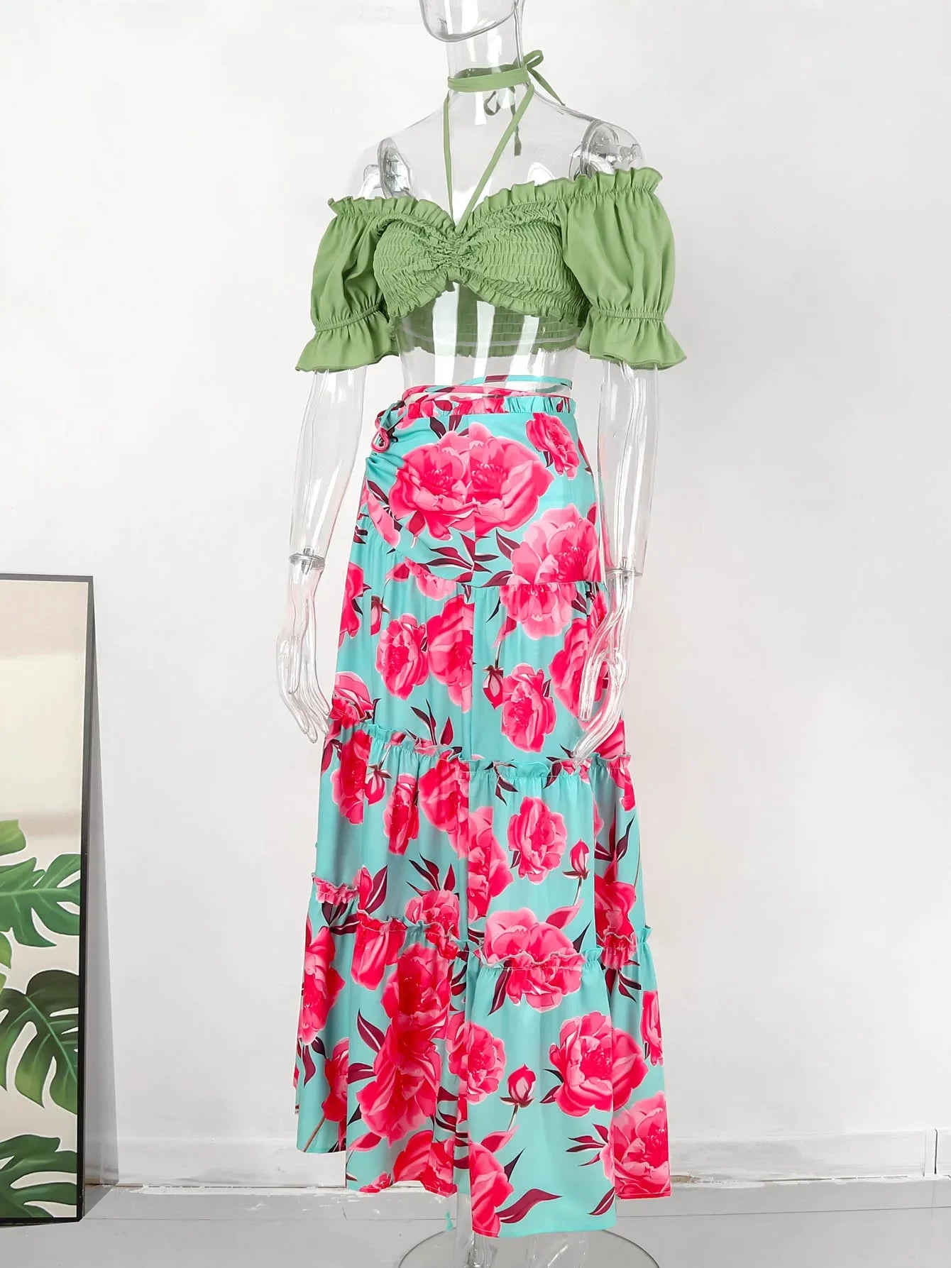 Hand-Painted Oversized 2-Piece Set – Backless Crop Top & Flowing Skirt - Piña Colada