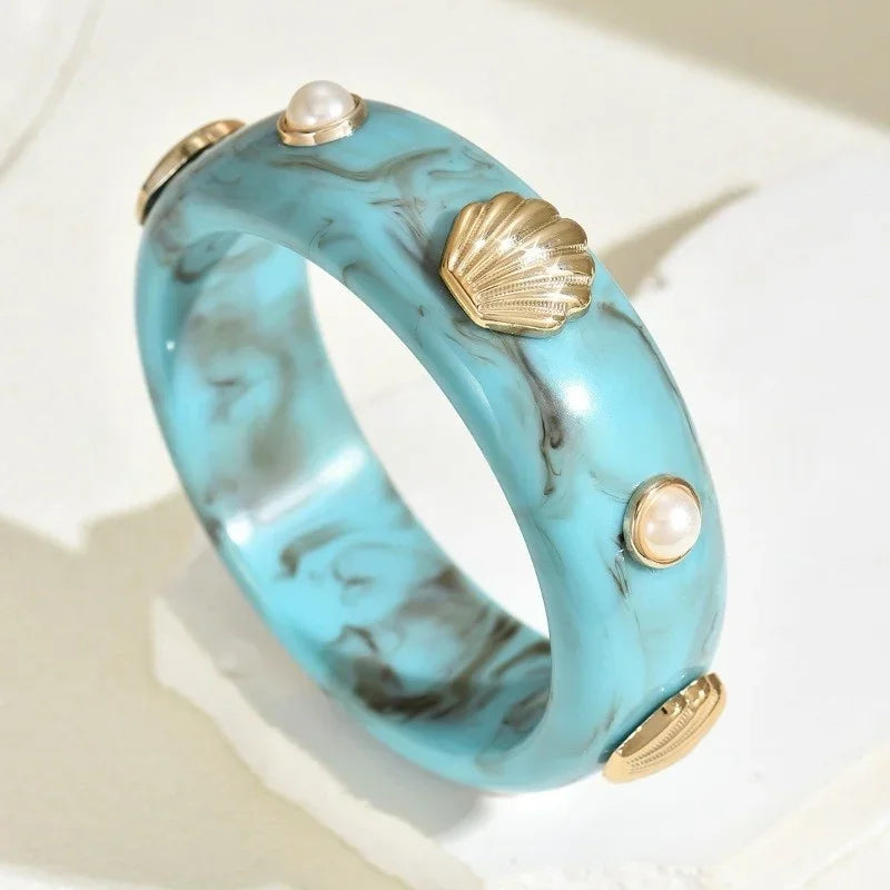Resin Pearl Shell Wide Bangles - Piña Colada