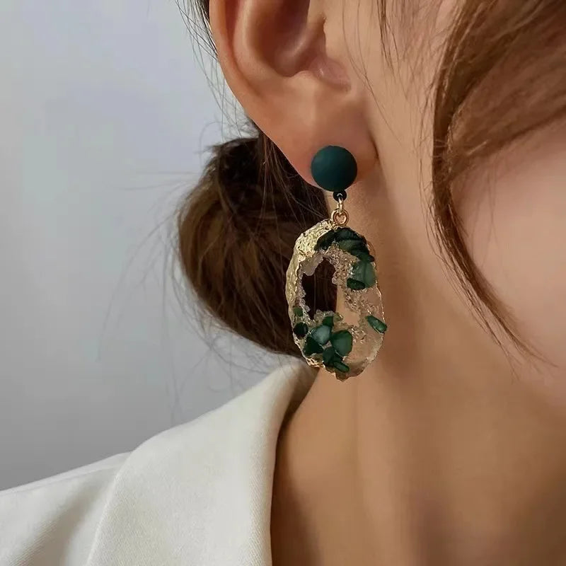 Vintage Emerald Irregular Earrings - Piña Colada
