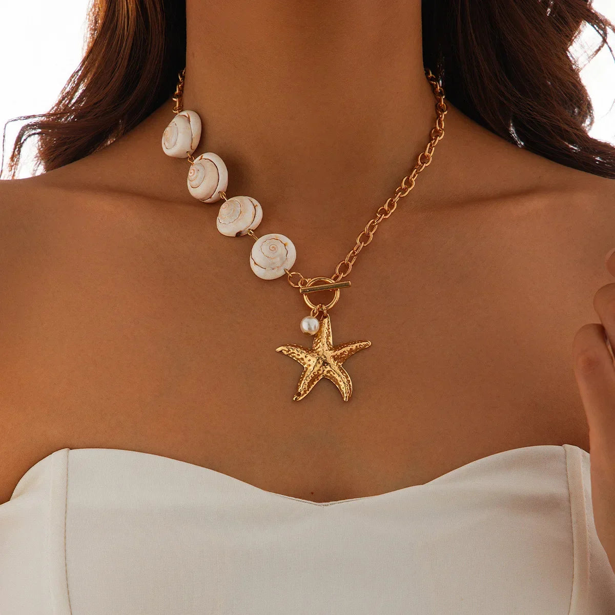 Retro Starfish White Shell Conch Pendant - Piña Colada