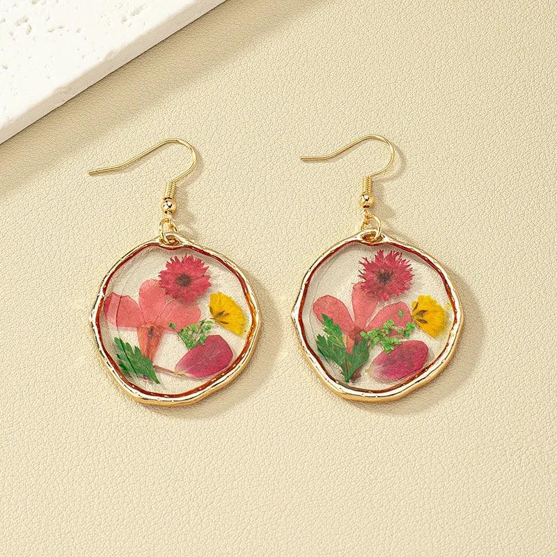 Natural Flower Dangle Earrings - Piña Colada