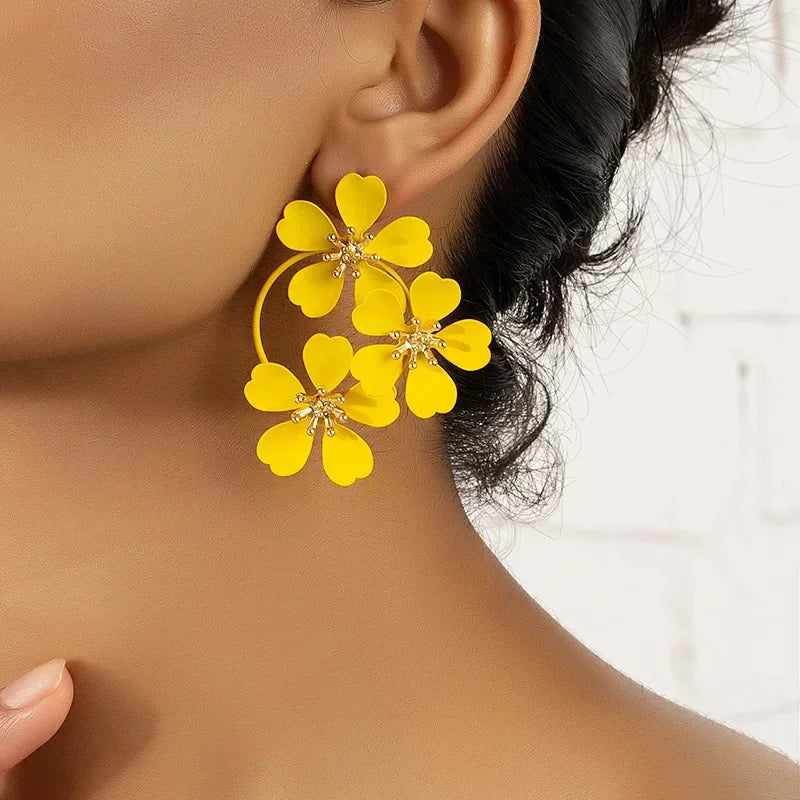 Trendy Flower Drop Earrings for Women - Piña Colada