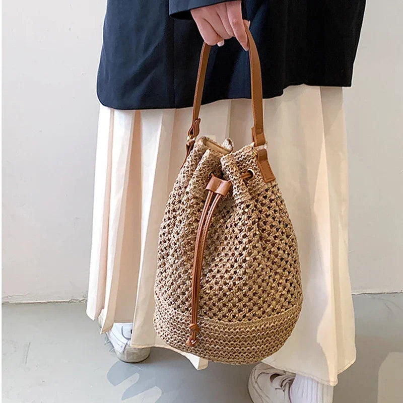 Braided Straw Bucket Bag - Piña Colada