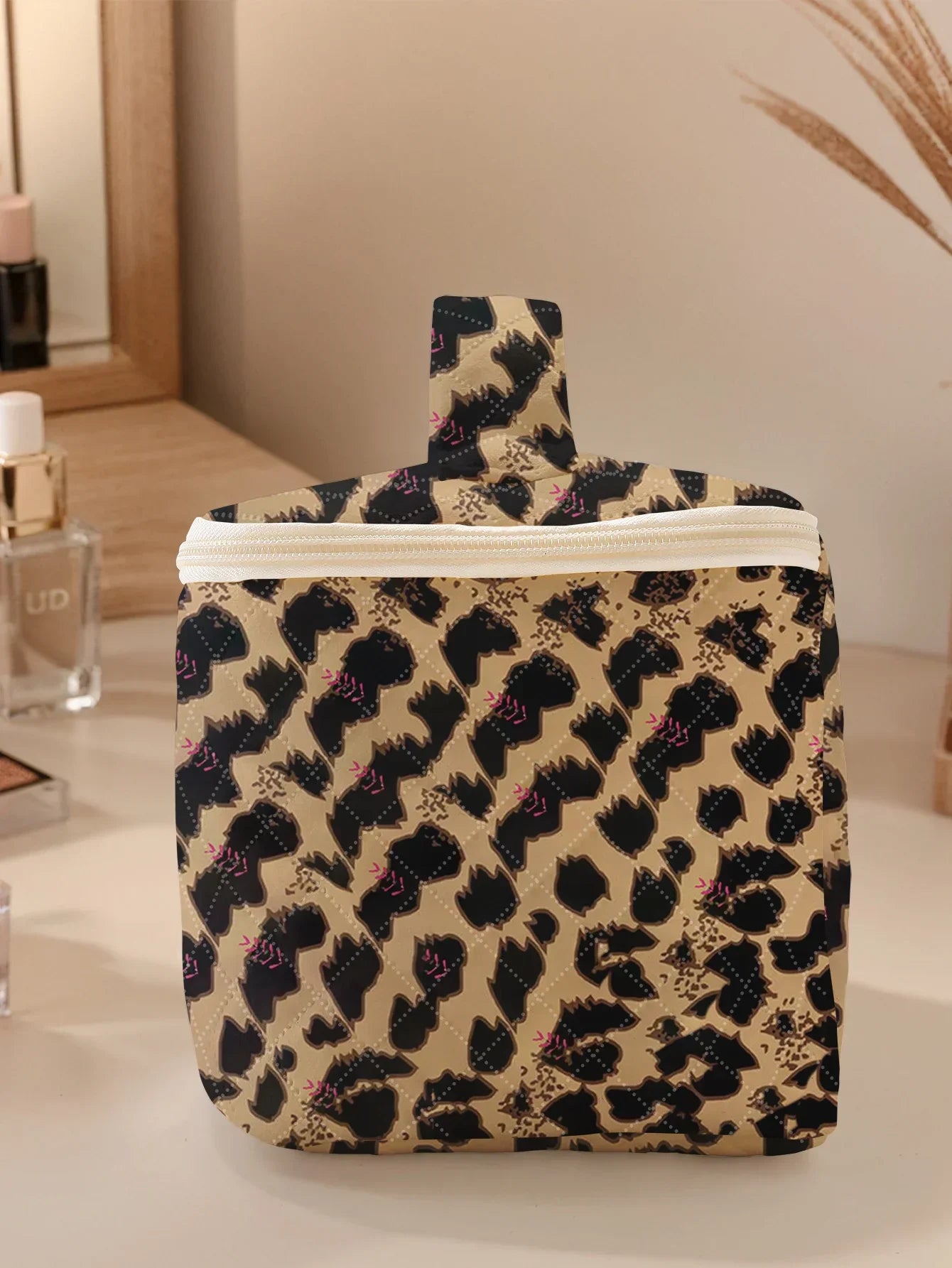 Travel Cosmetic Bag – Waterproof Polyester Makeup Organizer for Women - Piña Colada
