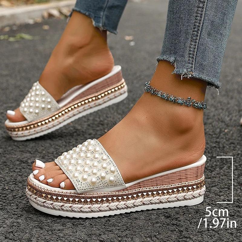 Shiny Crystal Pearl Platform Slippers - Piña Colada