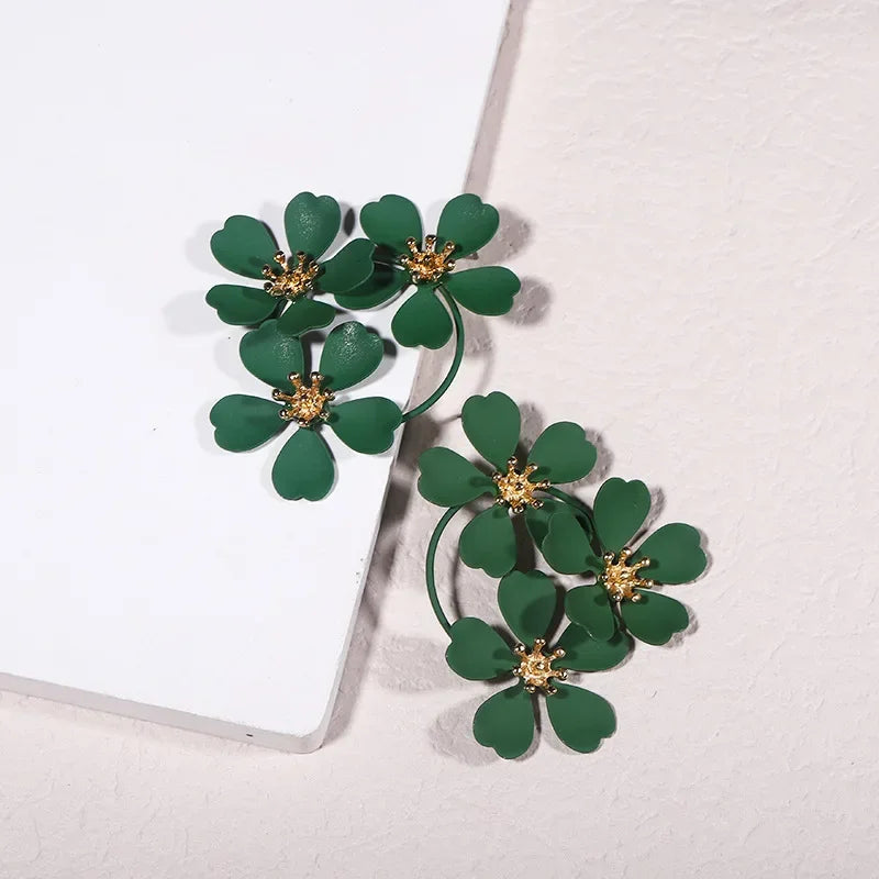 Trendy Flower Drop Earrings for Women - Piña Colada