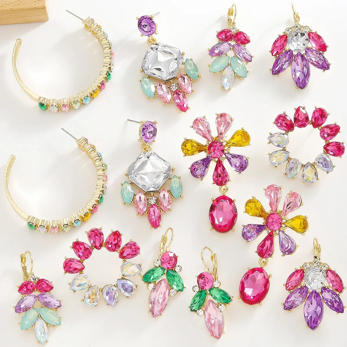 Elegant Bohemian Rhinestone Drop Earrings - Piña Colada