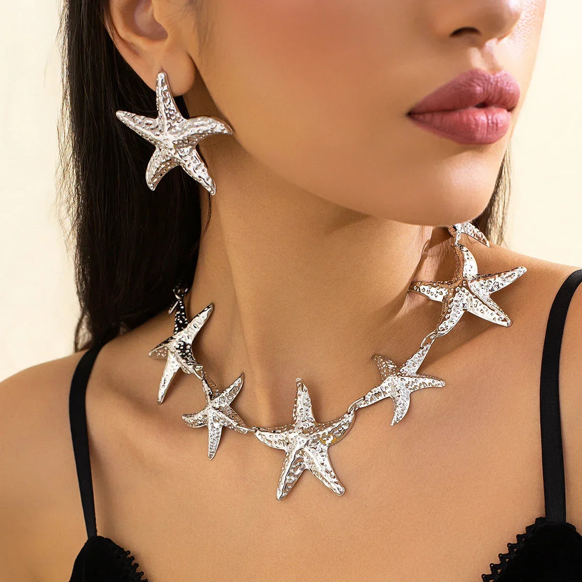 Vintage Star Jewelry Set – Gold or Silver Necklace & Earrings for Women - Piña Colada