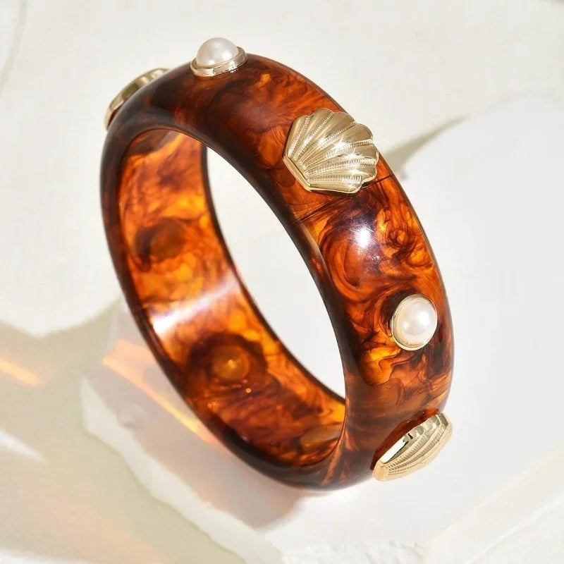 Resin Pearl Shell Wide Bangles - Piña Colada