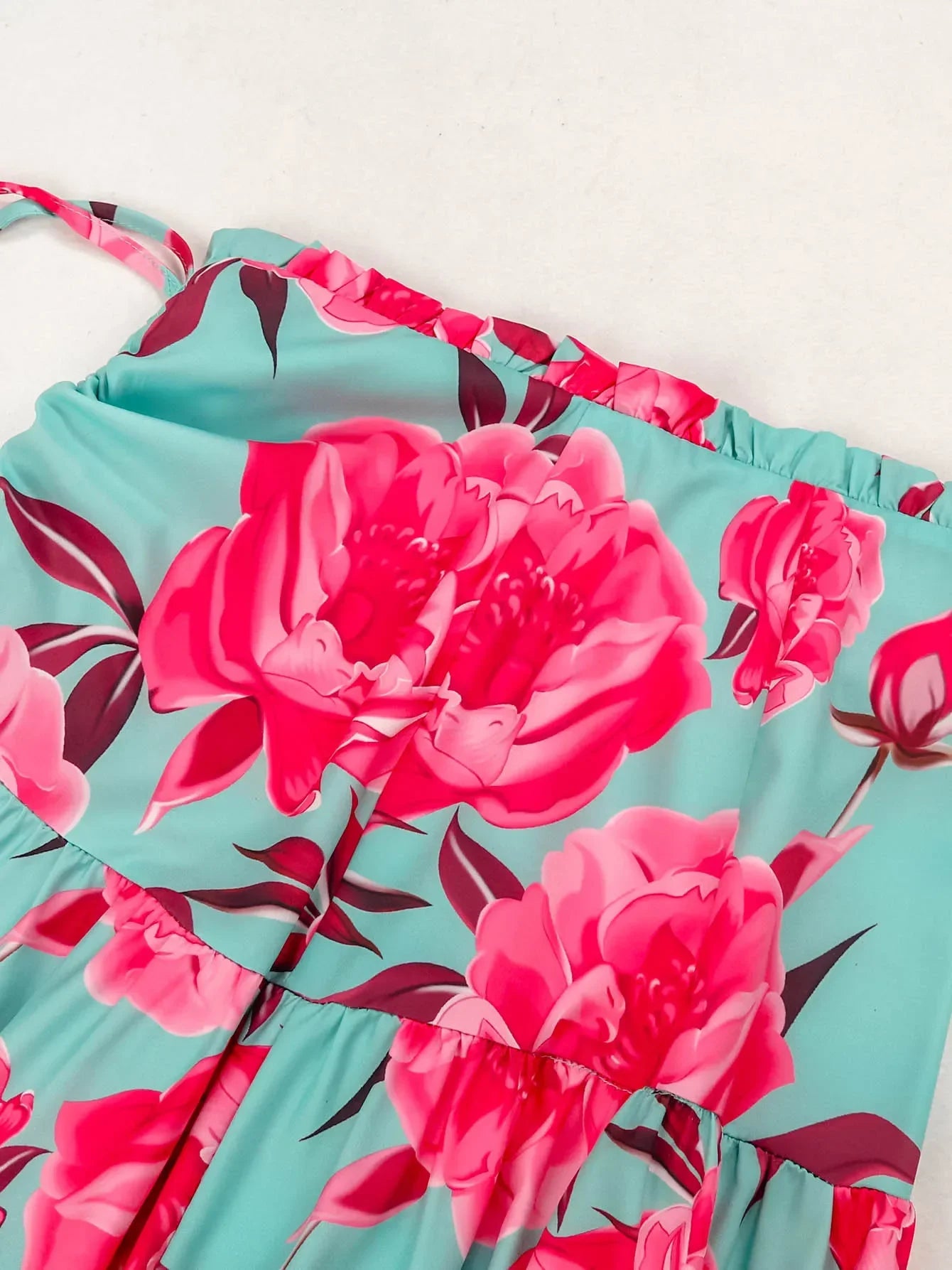 Hand-Painted Oversized 2-Piece Set – Backless Crop Top & Flowing Skirt - Piña Colada