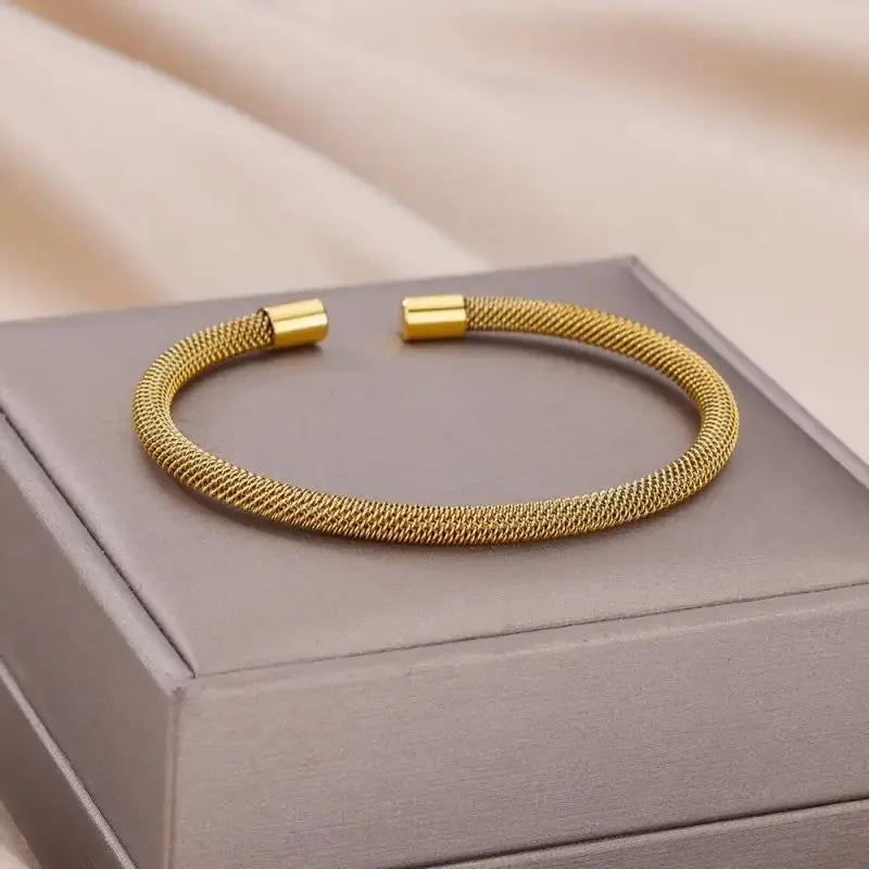 18K Gold-Plated Stainless Steel Cuff Bracelet for Women - Piña Colada