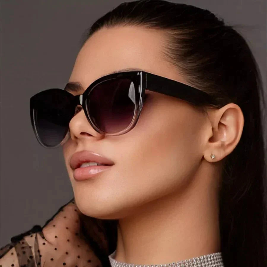 Trendy Cat Eye Gradient Sunglasses - Piña Colada
