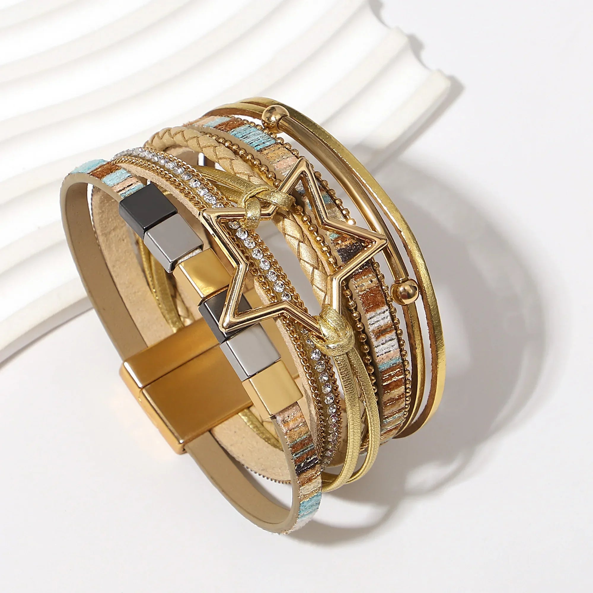 Hollow Star Weave Leather Bracelet - Piña Colada