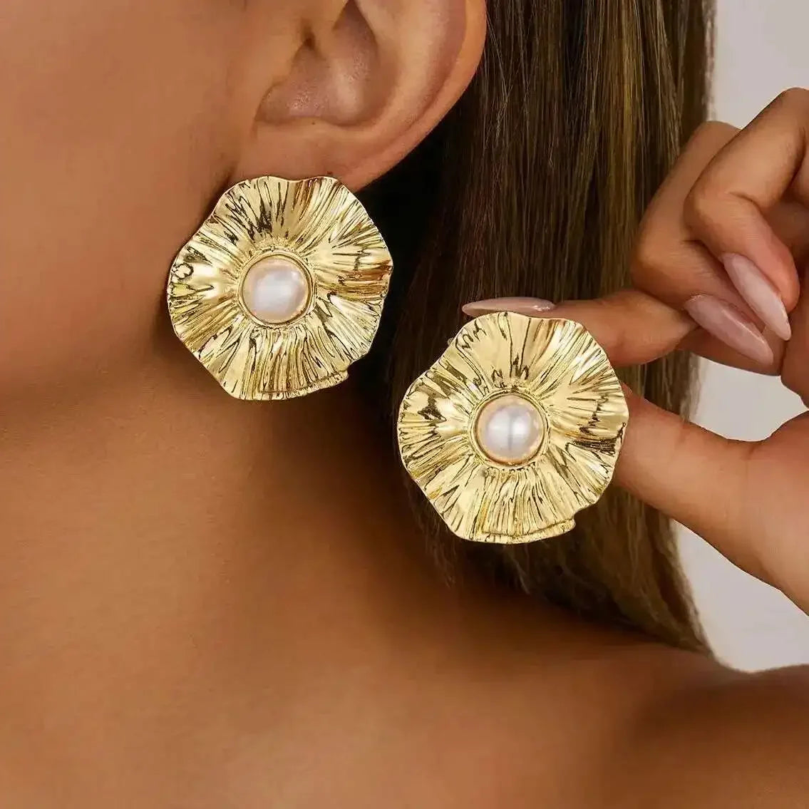 Pearl Texture Wrinkles Earrings - Piña Colada