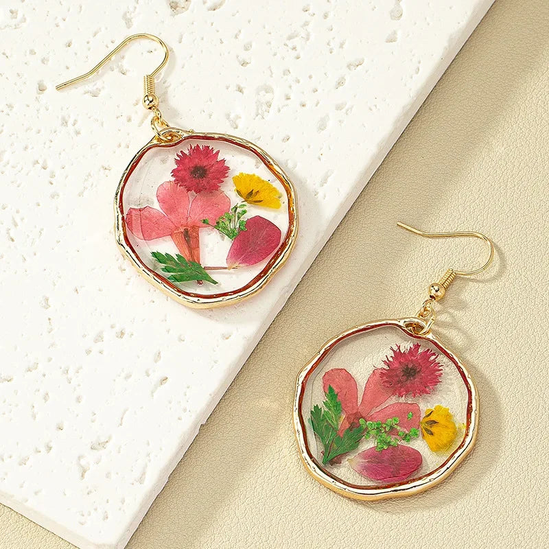 Natural Flower Dangle Earrings - Piña Colada