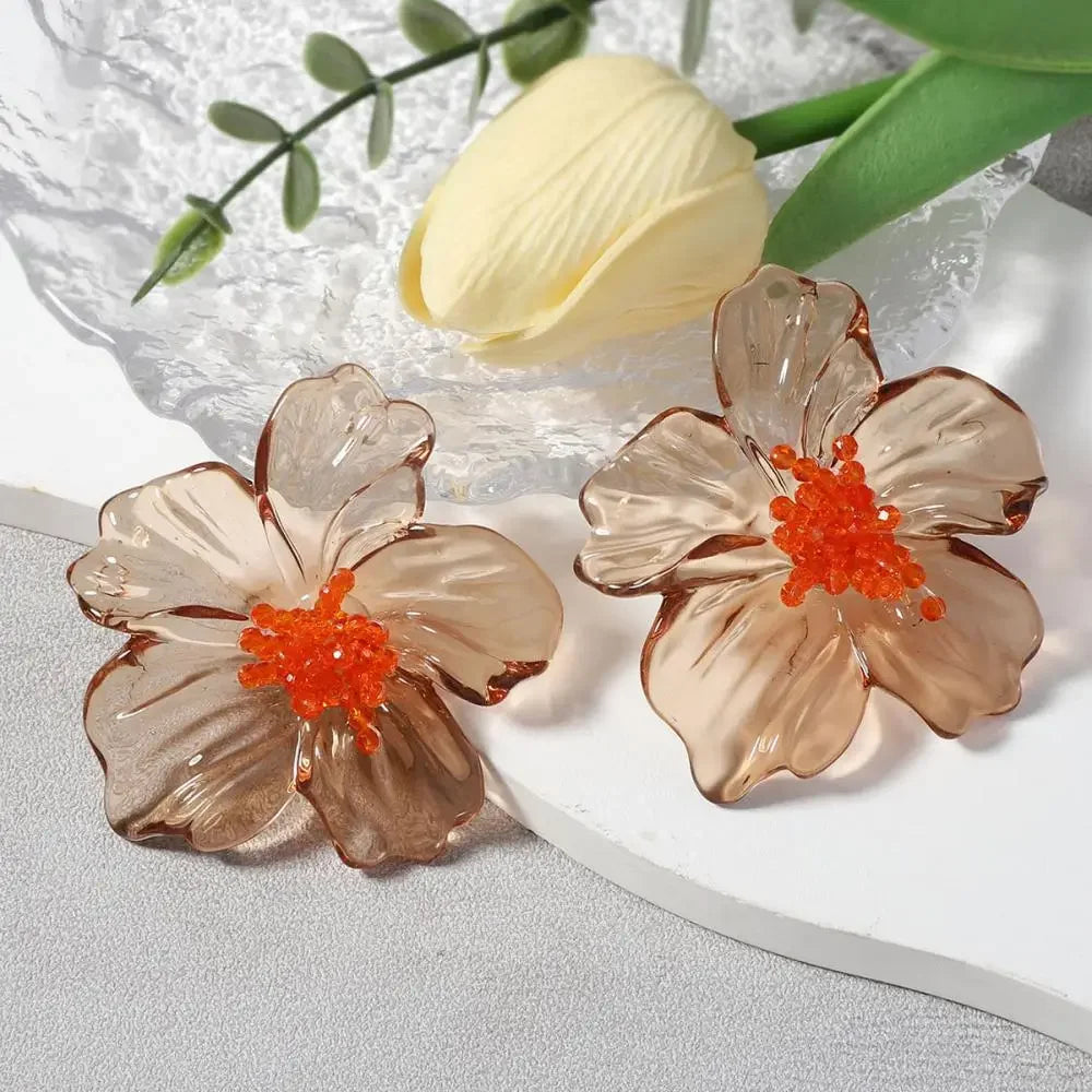Classic Acrylic Leaf Stud Earrings - Piña Colada