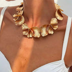 Petals Flower Choker - Piña Colada