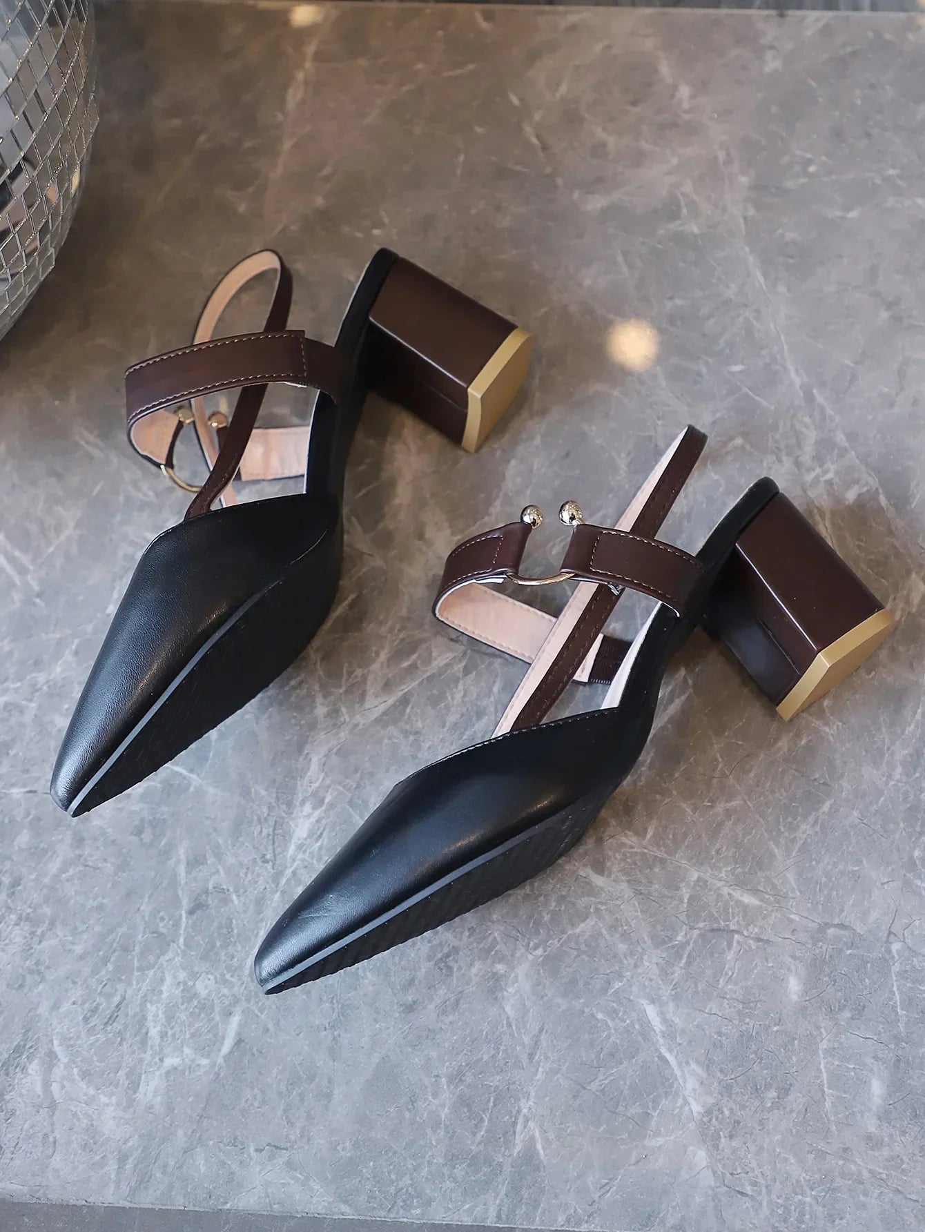 Elegant Pointed Toe Chunky Heel Sandals - Piña Colada